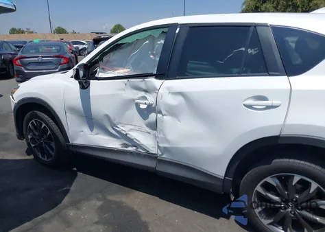 2016 Mazda Cx-5 Grand Touring из США, поврежденный, VIN JM3KE2DY2G0824802